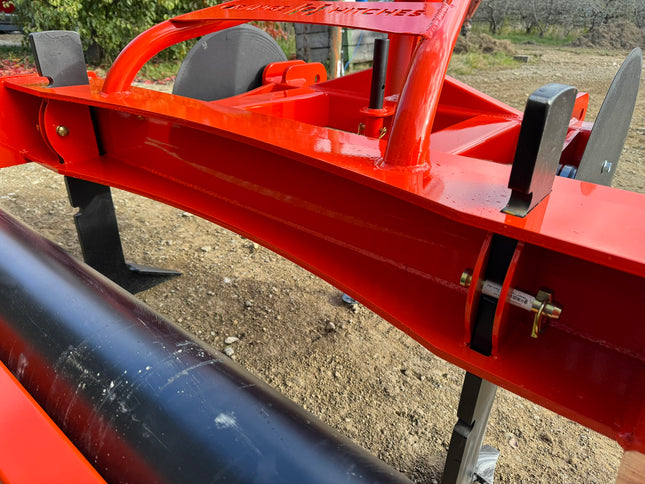 SUBSOILER AERATOR RIPPERS -  Tractor, for Vine Yards and Orchards
