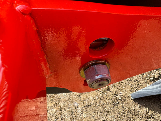 SUBSOILER AERATOR RIPPERS -  Tractor, for Vine Yards and Orchards
