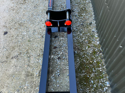 EXCAVATOR GRADER BEAM Base Model