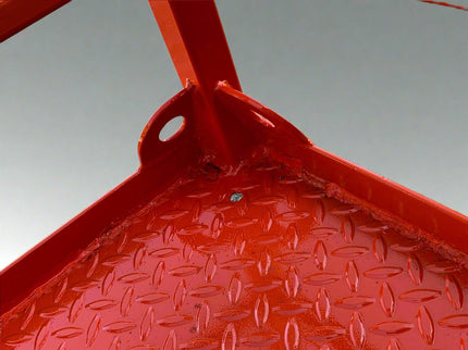 TRACTOR TRAYS - Three Point Linkage